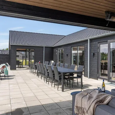 Beautiful In With Sauna *