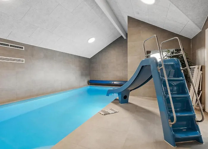 Lovely In With Sauna